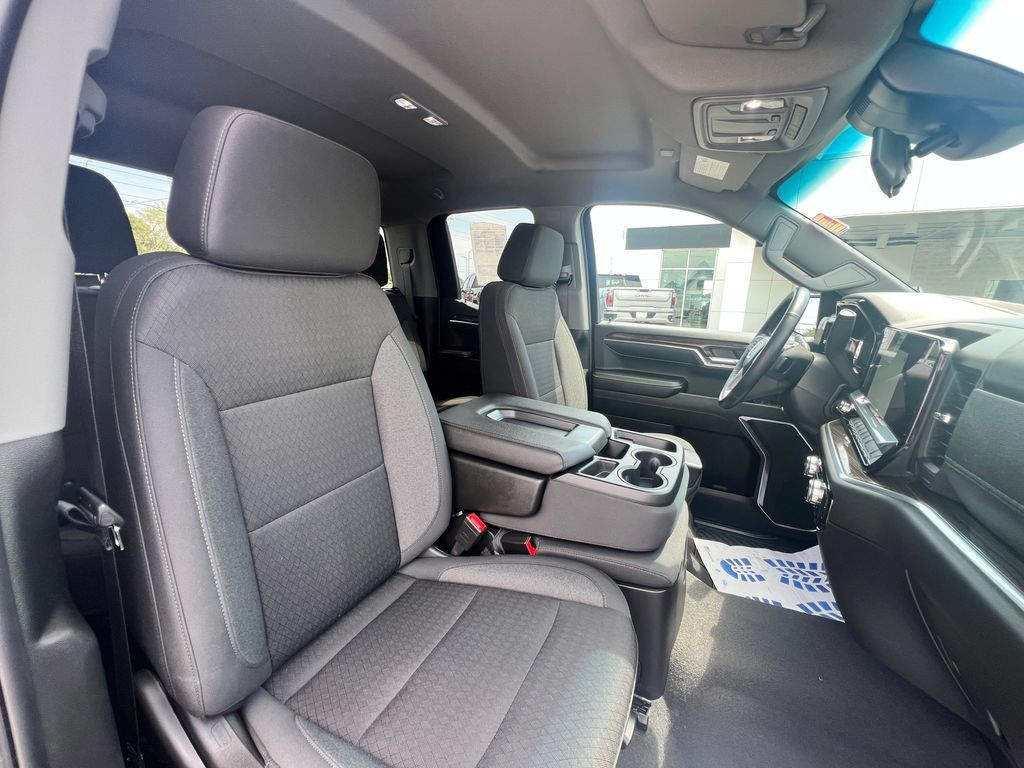 Used 2024 GMC Sierra 1500 Elevation AWD/4WD image 39