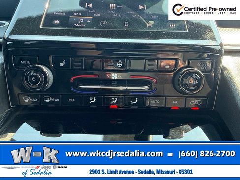 Certified 2023 Jeep Grand Cherokee Altitude AWD/4WD image 39