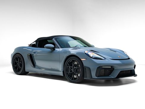 Used 2024 Porsche 718 Boxster Spyder RS RWD image 8