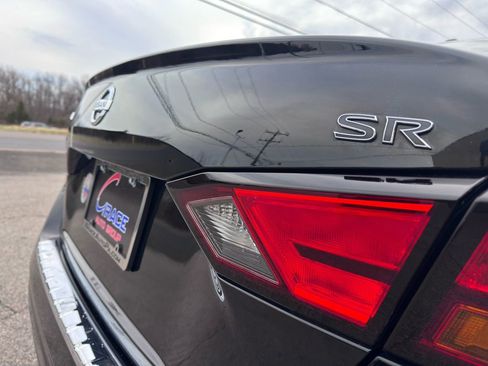 Used 2022 Nissan Altima 2.5 SR image 37