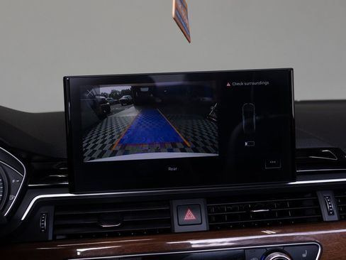 Used 2022 Audi A5 2.0T Premium image 25