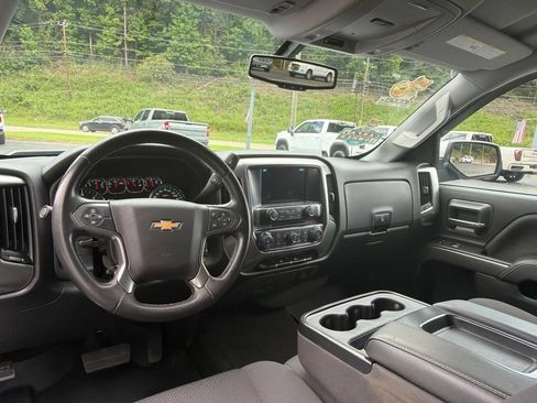 Used 2017 Chevrolet Silverado 1500 LT w/ All Star Edition AWD/4WD image 19