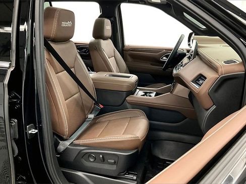 Used 2024 Chevrolet Tahoe High Country image 7