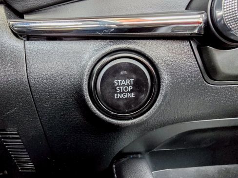 Used 2025 MAZDA MAZDA3 s image 36