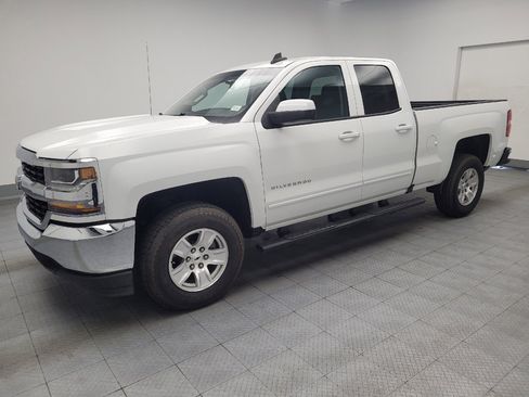 Used 2019 Chevrolet Silverado 1500 LT RWD image 2