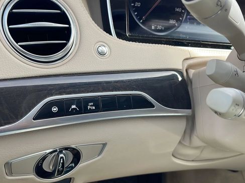 Used 2016 Mercedes-Benz S 550 4MATIC Sedan image 16