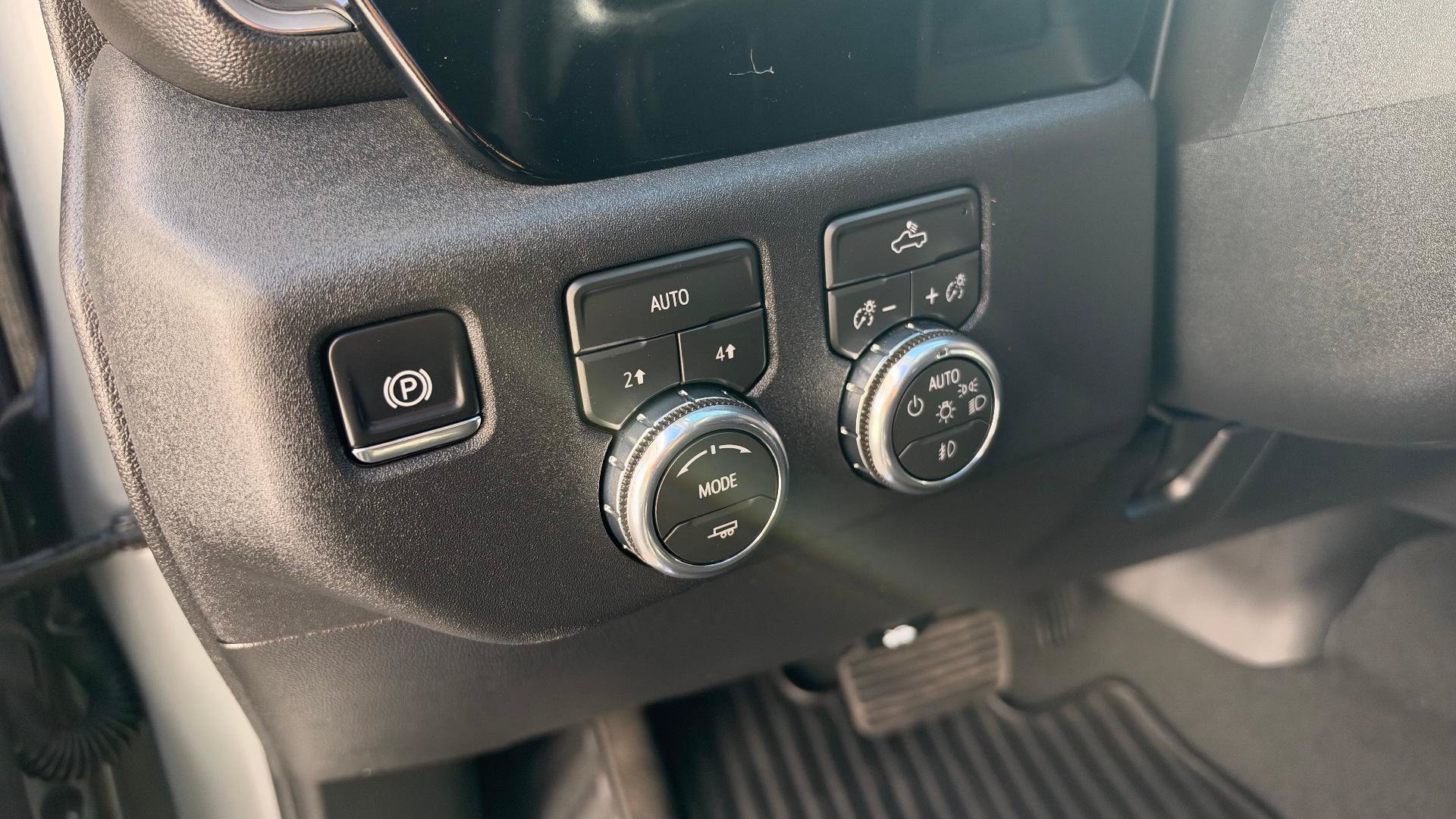 Used 2026 GMC Sierra 1500 Elevation AWD/4WD image 16