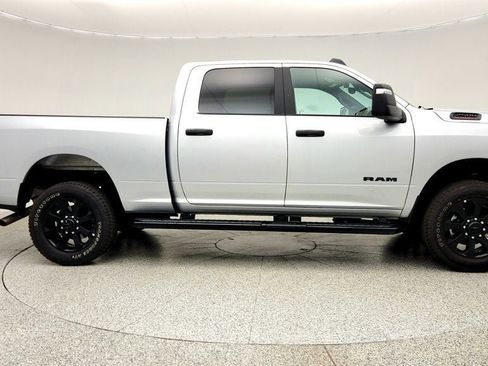 Used 2026 RAM 2500 Big Horn AWD/4WD image 4