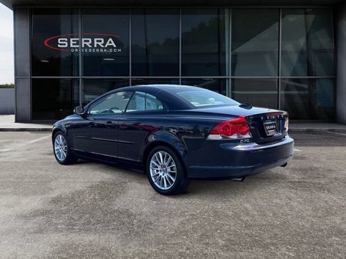 Used 2009 Volvo C70 T5 FWD image 3