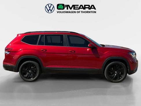 Used 2023 Volkswagen Atlas SE w/ Panoramic Sunroof Package AWD/4WD image 6