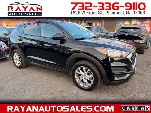 Used 2019 Hyundai Tucson SE image 1