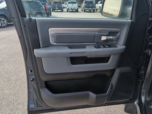 Used 2015 RAM 1500 Big Horn image 9
