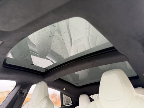 Used 2018 Tesla Model S 100D image 51