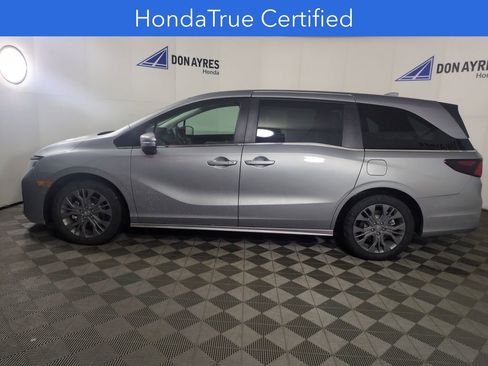 Certified 2025 Honda Odyssey Touring image 2