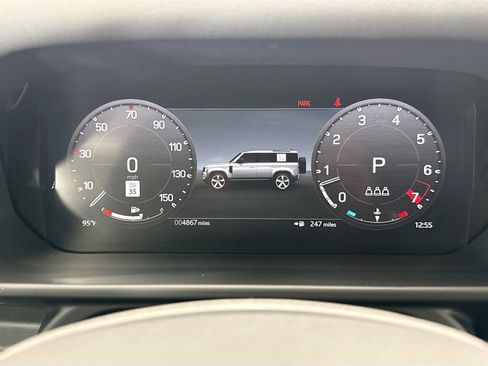 Certified 2025 Land Rover Defender 110 S image 33