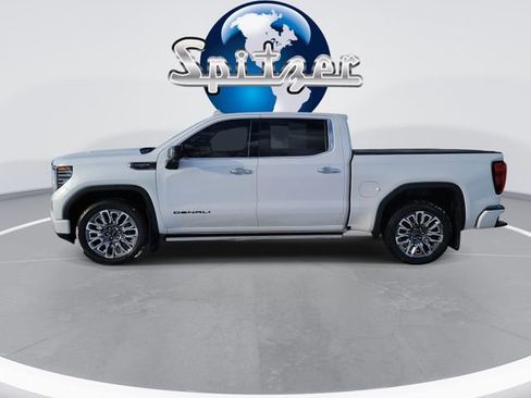 Used 2024 GMC Sierra 1500 Denali Ultimate image 6