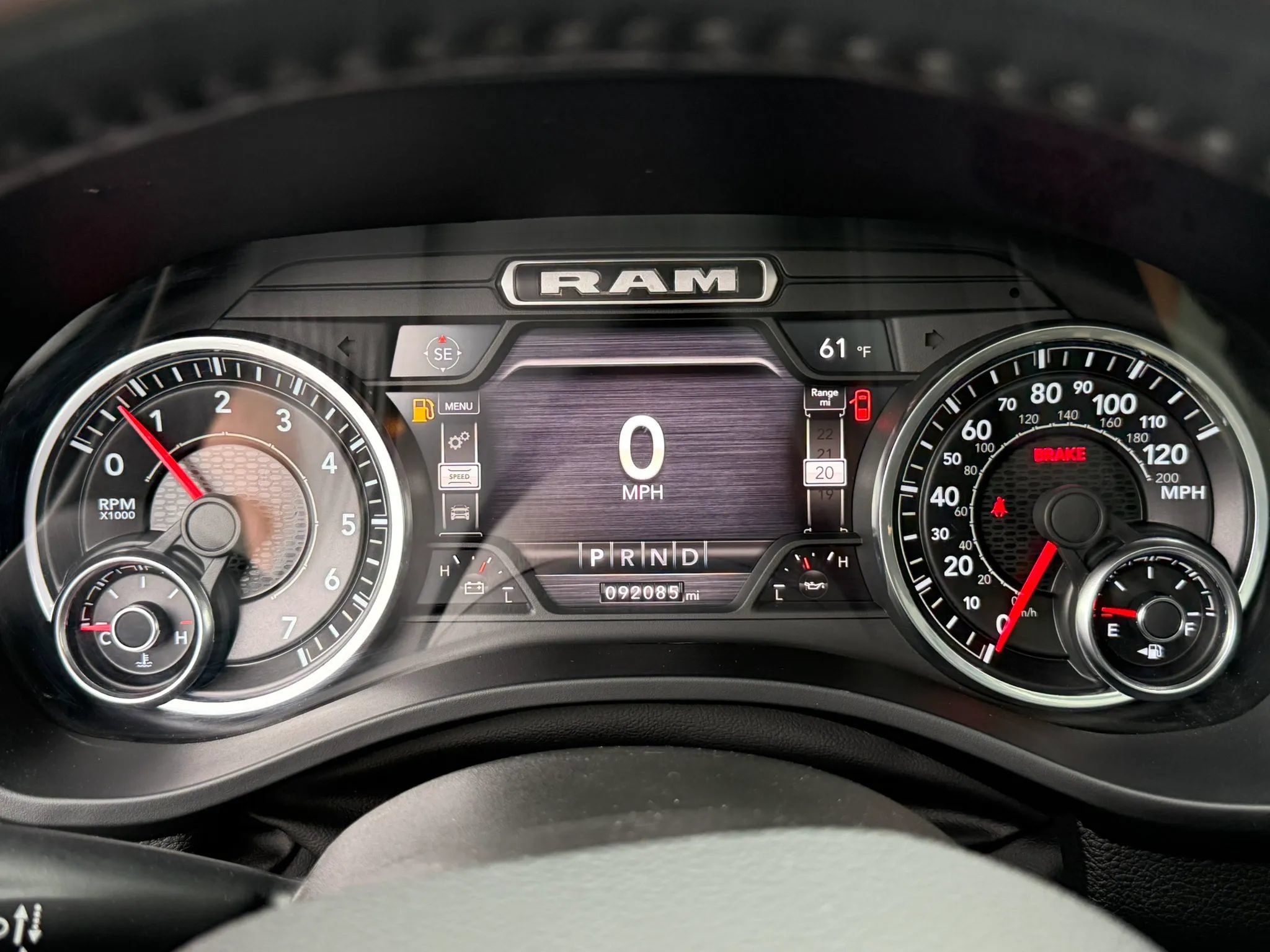 Used 2022 RAM 1500 Big Horn AWD/4WD image 9
