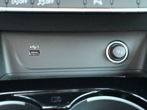 Used 2022 Audi A4 2.0T Premium Plus image 30