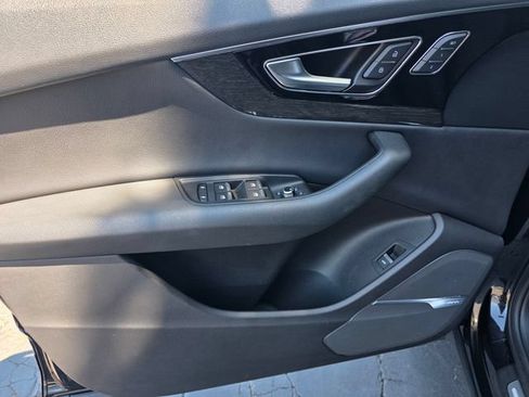 Used 2019 Audi Q7 3.0T Premium Plus AWD/4WD image 10