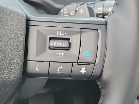 New 2026 Nissan Rogue SV FWD image 6
