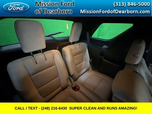 Used 2019 Ford Explorer XLT AWD/4WD image 45