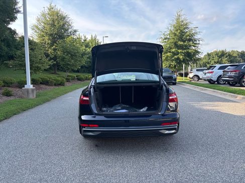 Used 2025 Audi A6 Premium Plus image 14