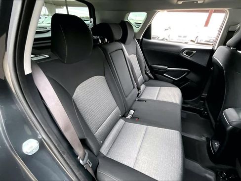 Certified 2024 Kia Soul EX image 19