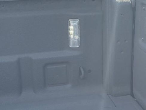 Used 2023 Jeep Gladiator Sport image 36