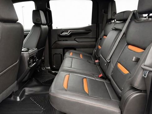 Used 2023 GMC Sierra 1500 AT4 image 15