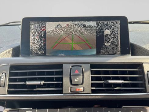 Used 2016 BMW M235i Convertible w/ Technology Package image 19