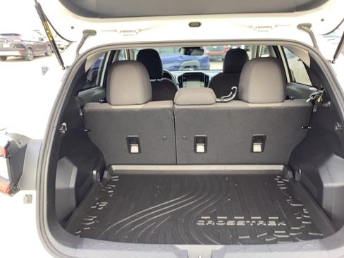 Certified 2025 Subaru Crosstrek 2.0i Premium image 5