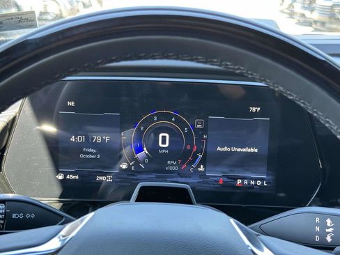 New 2026 Chevrolet Suburban Premier image 11