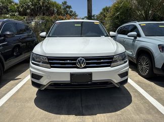 Used 2019 Volkswagen Tiguan SE w/ Panoramic Sunroof Package AWD/4WD video 2