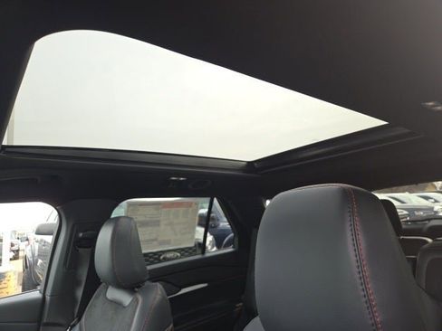 New 2026 Ford Explorer ST w/ Sun And Sound Package image 18