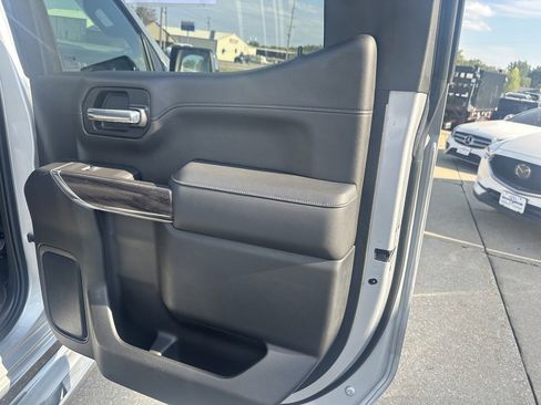 Used 2021 Chevrolet Silverado 1500 LTZ w/ Technology Package image 16