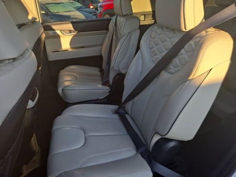 Used 2021 Hyundai Palisade Limited image 20