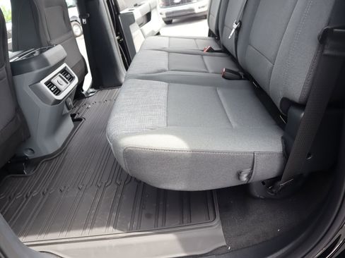 New 2026 Ford F250 4x4 Crew Cab Super Duty image 13