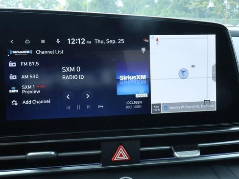 New 2025 Hyundai Elantra SEL image 5