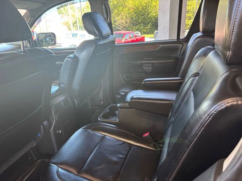 Used 2012 Nissan Armada Platinum image 21