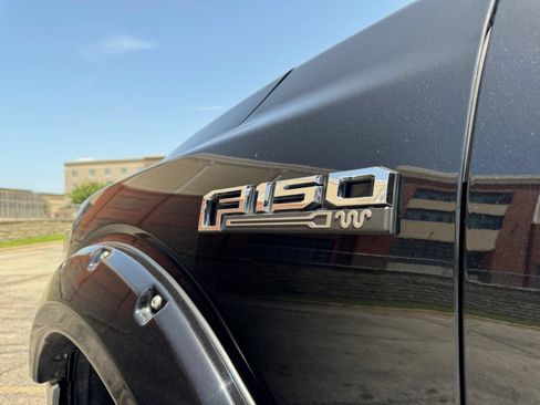 Used 2019 Ford F150 King Ranch w/ Equipment Group 601A Luxury AWD/4WD image 32