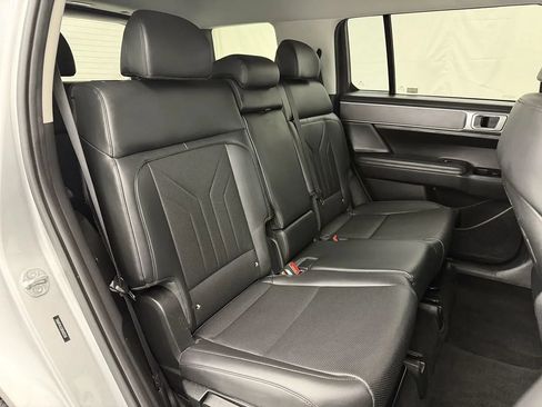 Used 2024 Hyundai Santa Fe SEL FWD image 28