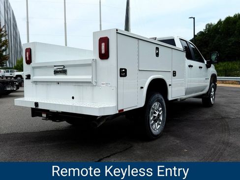 New 2026 Chevrolet Silverado 2500 W/T w/ WT Convenience Package RWD image 3