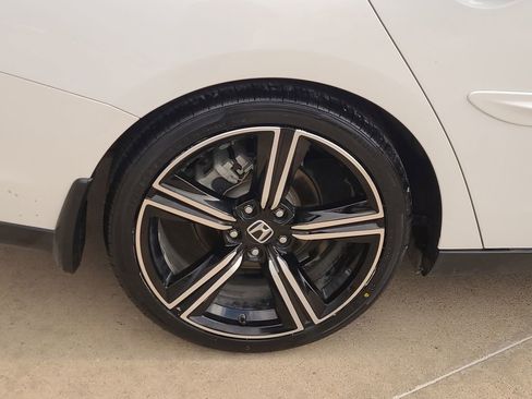 Used 2023 Honda Accord Sport image 6