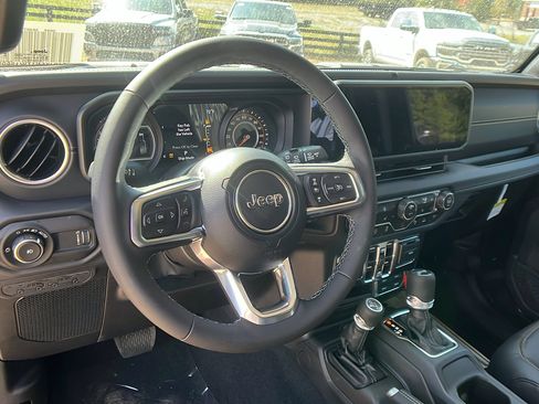 New 2026 Jeep Wrangler Sahara image 21