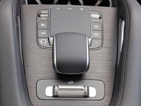 New 2026 Mercedes-Benz GLS 450 4MATIC image 19