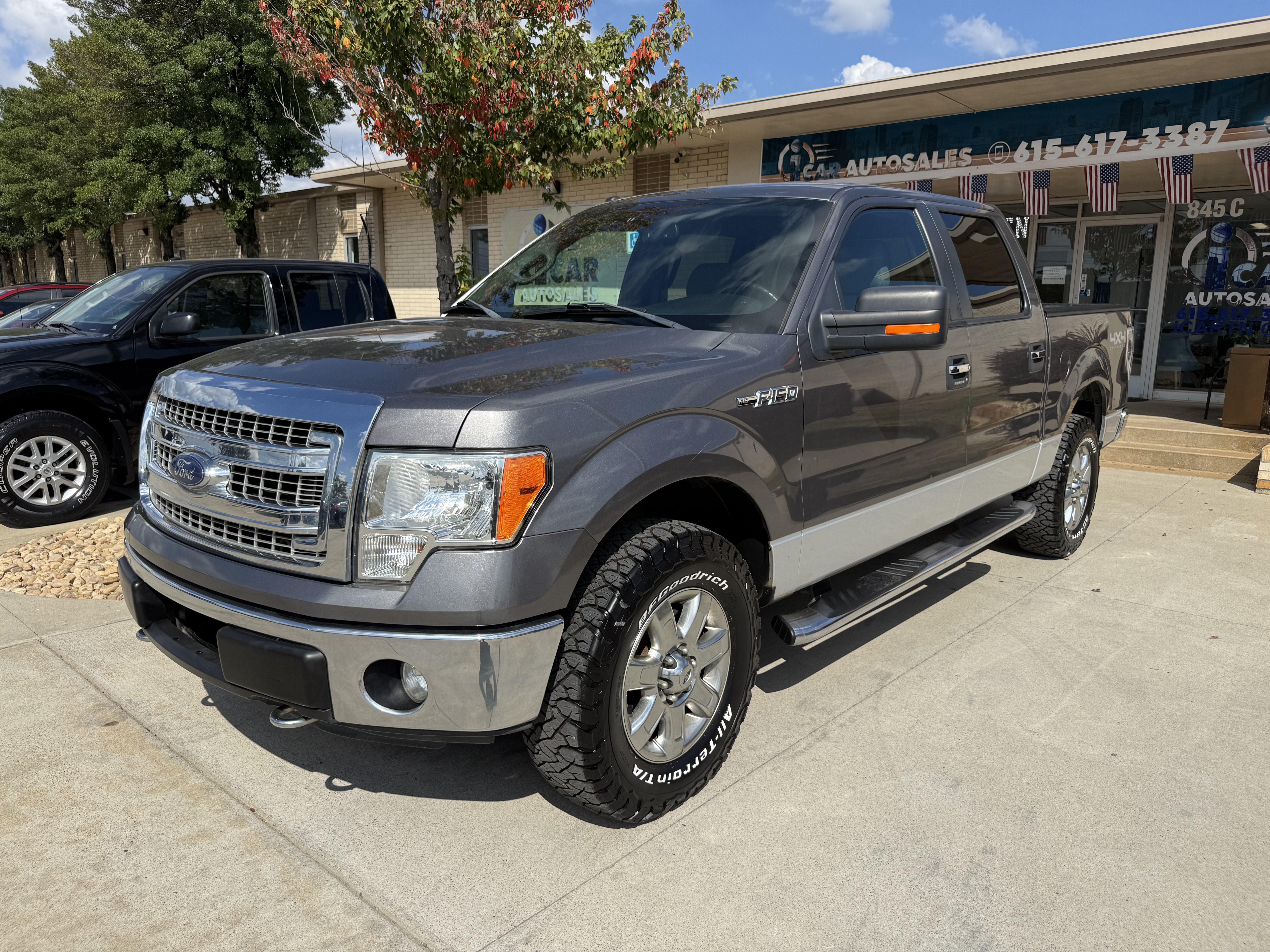 Used 2013 Ford F150 XLT w/ XLT Chrome Pkg AWD/4WD image 1
