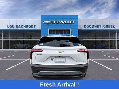 Used 2024 Chevrolet Blazer EV LT AWD/4WD image 7