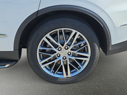 Certified 2023 Acura MDX SH-AWD w/ Advance Package image 32