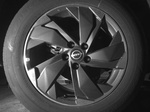 Used 2025 Nissan Rogue SV image 15