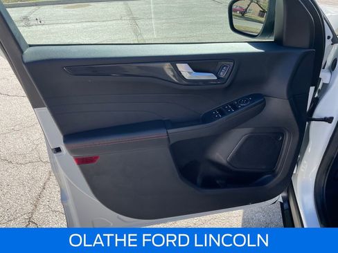 Used 2023 Ford Escape ST-Line w/ Tech Pack #1 image 21